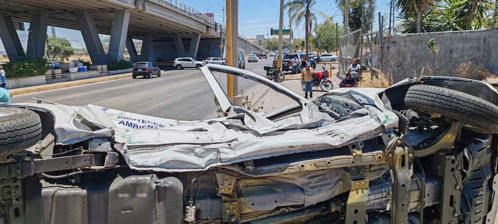 ¡QUISIERON GANARLE EL PASO AL TREN. ¡FUERTE CHOQUE EN LA CONSTITUCIÓN!