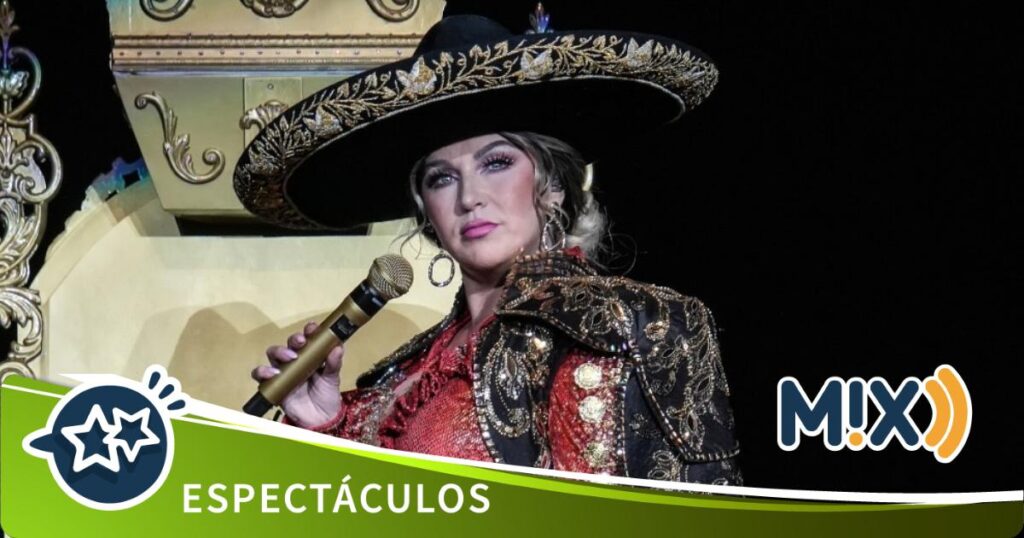 Alicia Villarreal se salva de morir aplastada tras colapso de escenario en CDMX