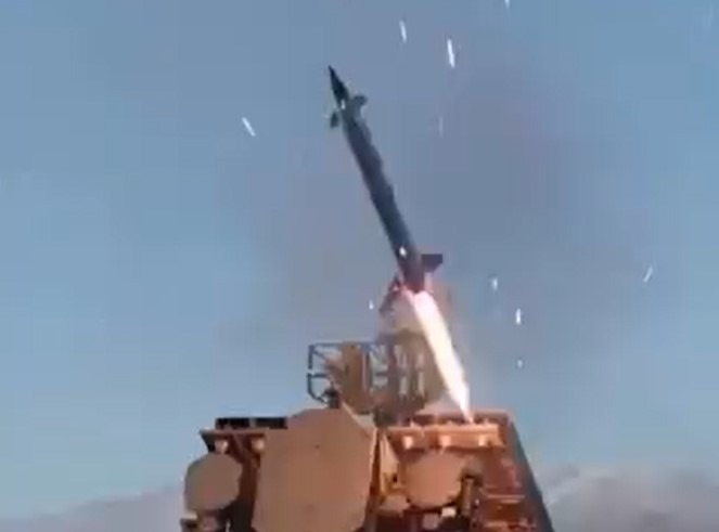 ¡¡ 🚨 IRÁN DERRIBA DOS CAZAS ISRAELÍES, CAPTURA A UN PILOTO 🚨 !!