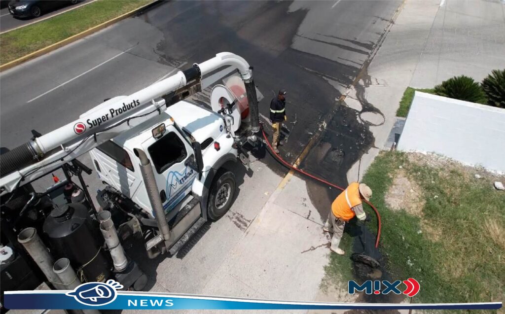 Intensifica MIAA limpieza de alcantarillado donde hay recurrente acumulación de basura y residuos
