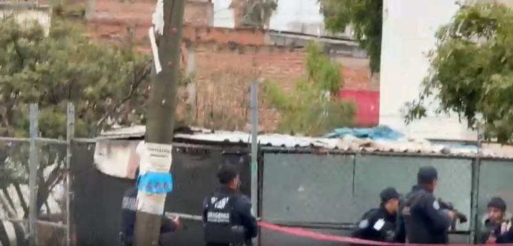 ¡¡ 🚨 DETIENEN A DOS PRESUNTOS S1CARIOS DE JALISCO. INTENTARON M4T4R A DOS PERSONAS EN PILAR BLANCO 🚨 !!