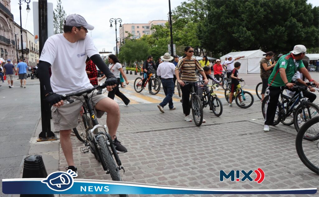 En Plaza Patria, VíaAgs celebrará a los padres de familia por su día este domingo