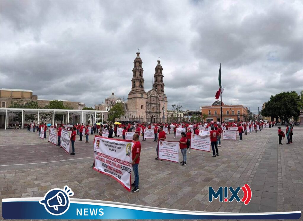 Manifestación de trabajadores de la salud, denuncian malos tratos y falta de insumos