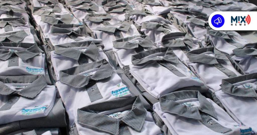 El único uniforme obligatorio es el que se entrega de forma gratuita