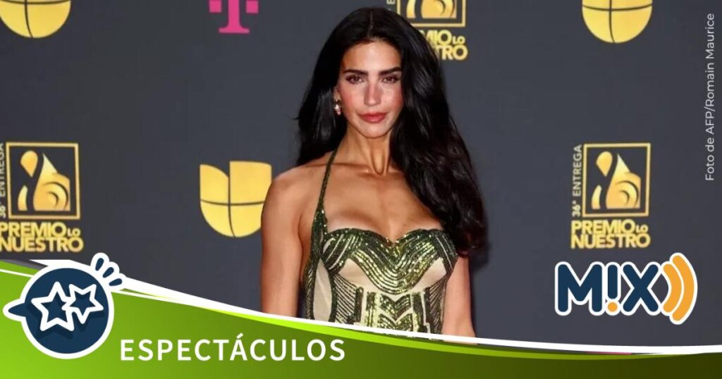 Bárbara de Regil le da con todo a Chicharito y lo acusa de recitar discursos de ChatGPT