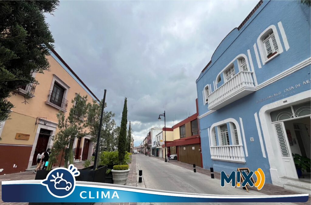 Miércoles de lluvia débil con cielo medio nuboso en Aguascalientes