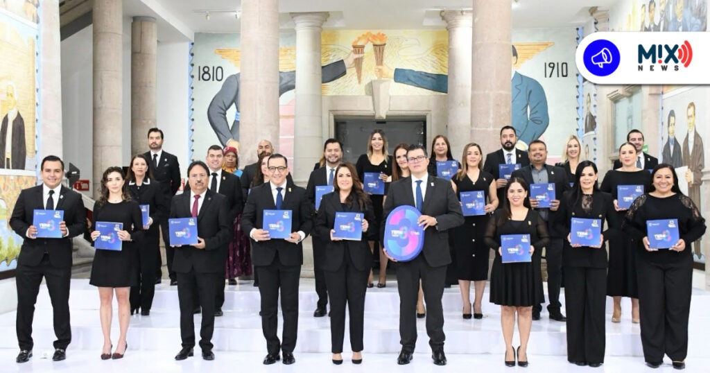 Reciben diputados de Aguascalientes el 3er Informe de Tere Jiménez