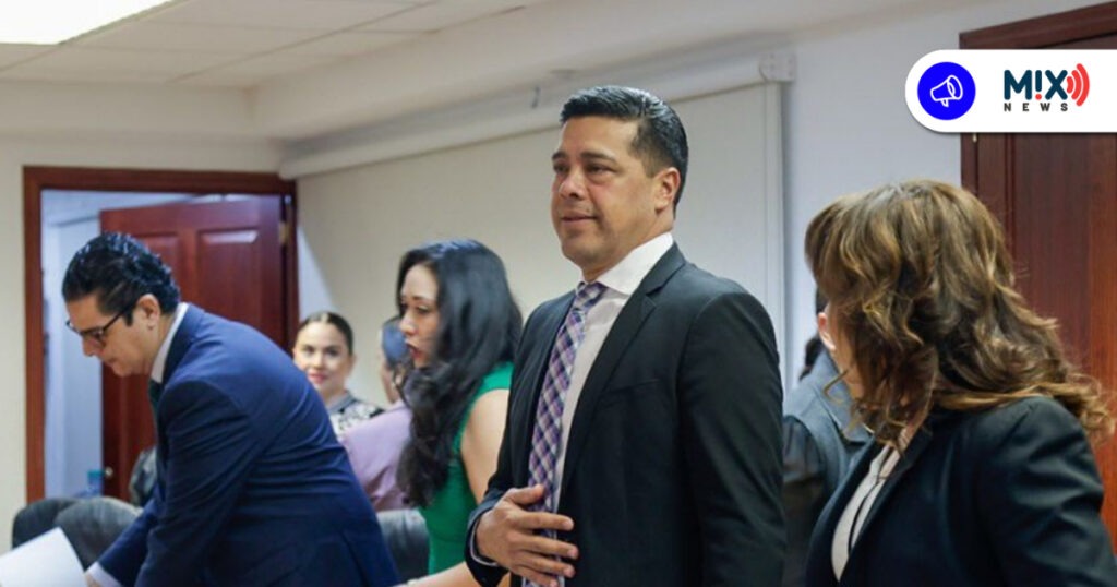 Ante bloqueos carreteros, Montañez mantiene comunicación con autoridades de León