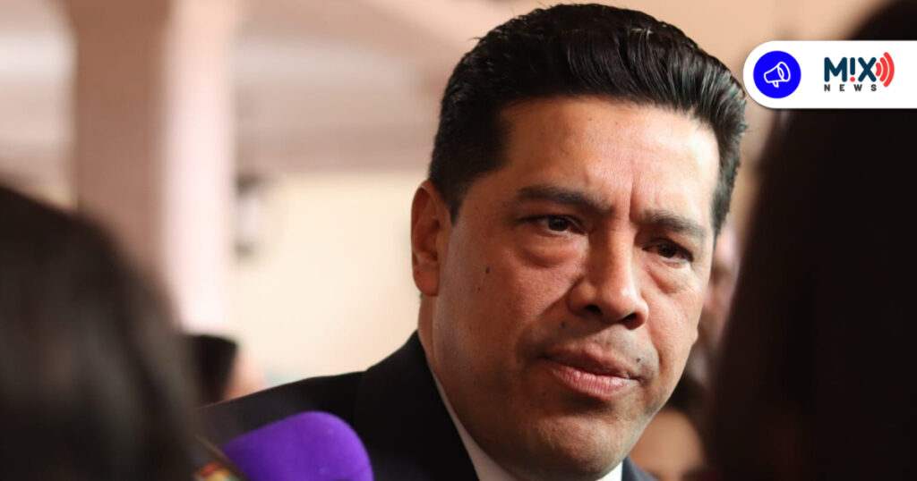 Desmiente alcalde bonos para funcionarios municipales