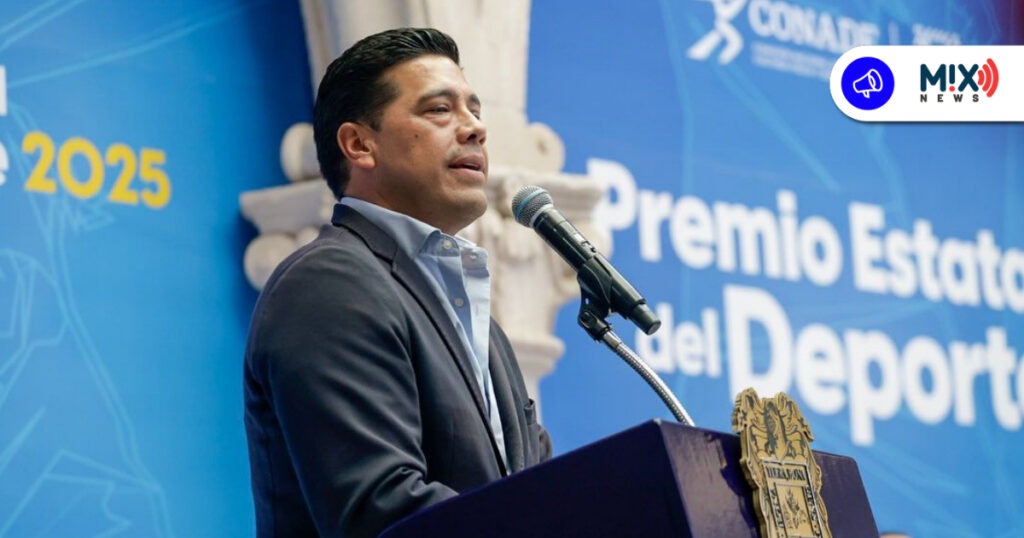 Alcalde ordenó la reubicación del Tianguis Navideño del Jardín Carpio