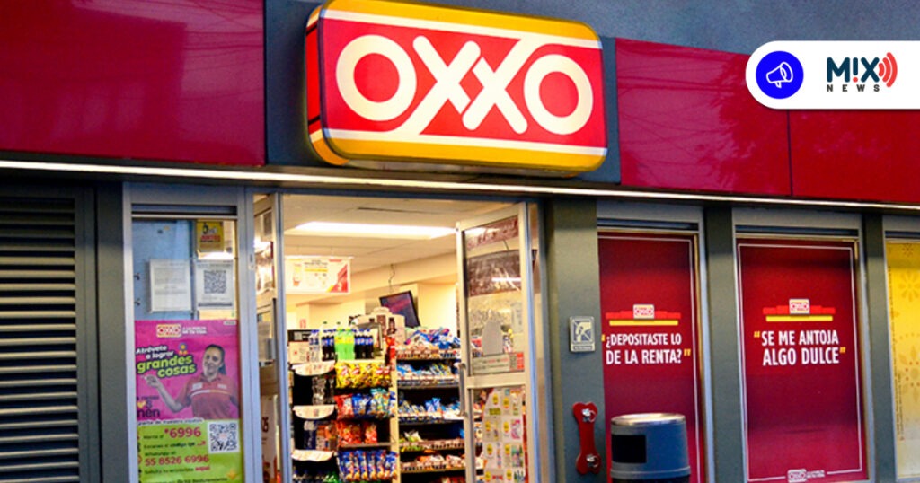 Truena Mota contra Oxxo por no abrir tienda en cabecera