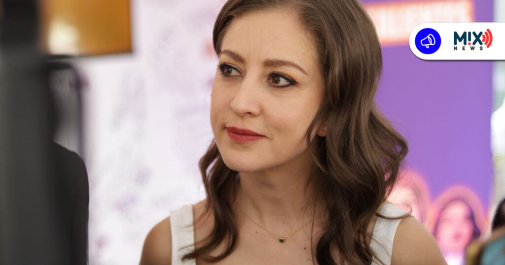 Anayeli Muñoz levanta la mano rumbo a 2027