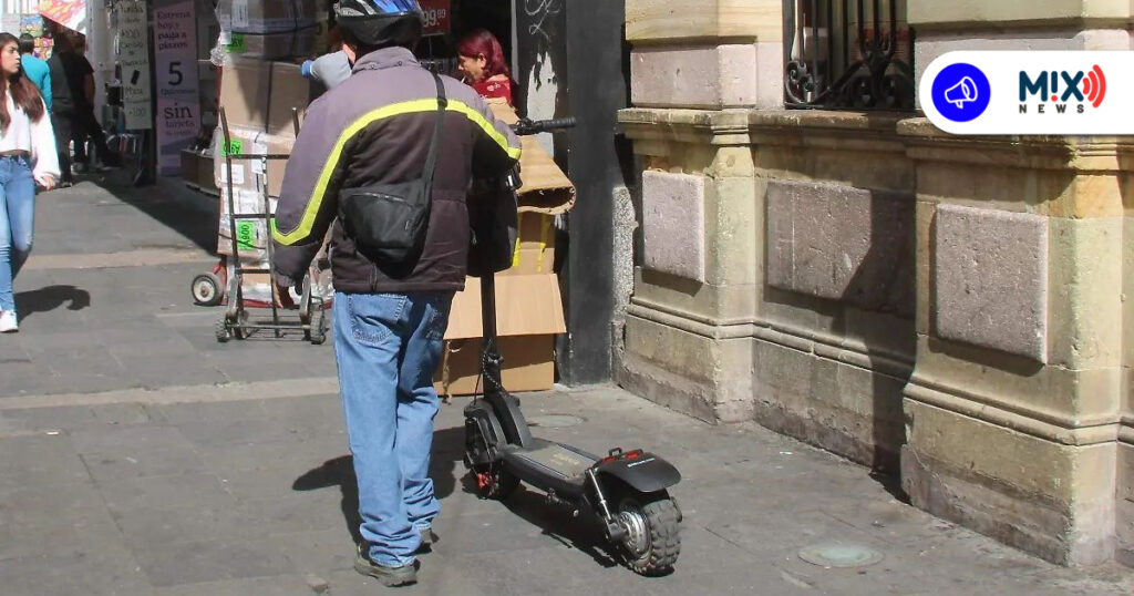 Municipios siguen sin aplicar la regulación de los Scooters