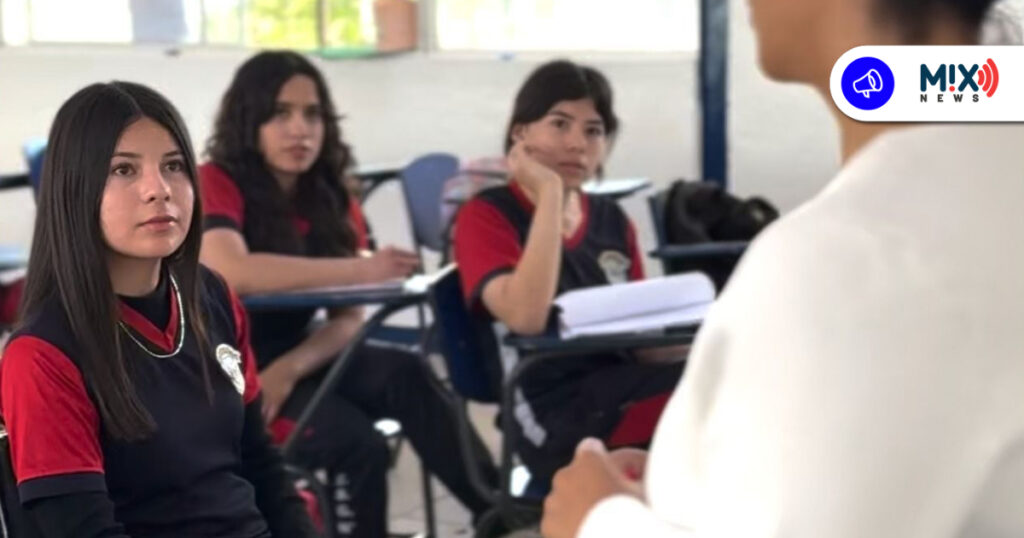 Estudiantes hidrocálidos de secundaria viajan a Canadá para dominar el inglés