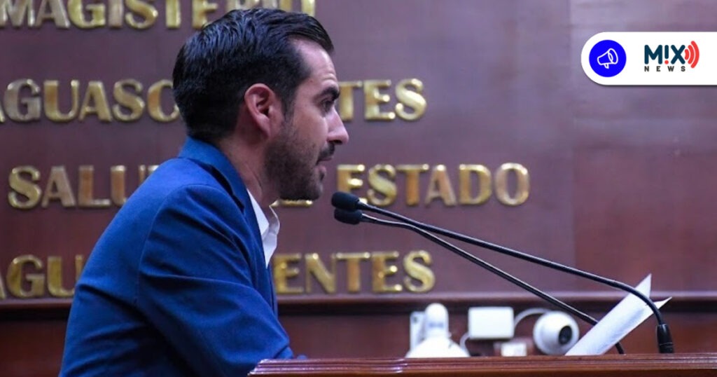 Ofrece diputado curso de marketing a comerciantes de la Feria que vendieron poco