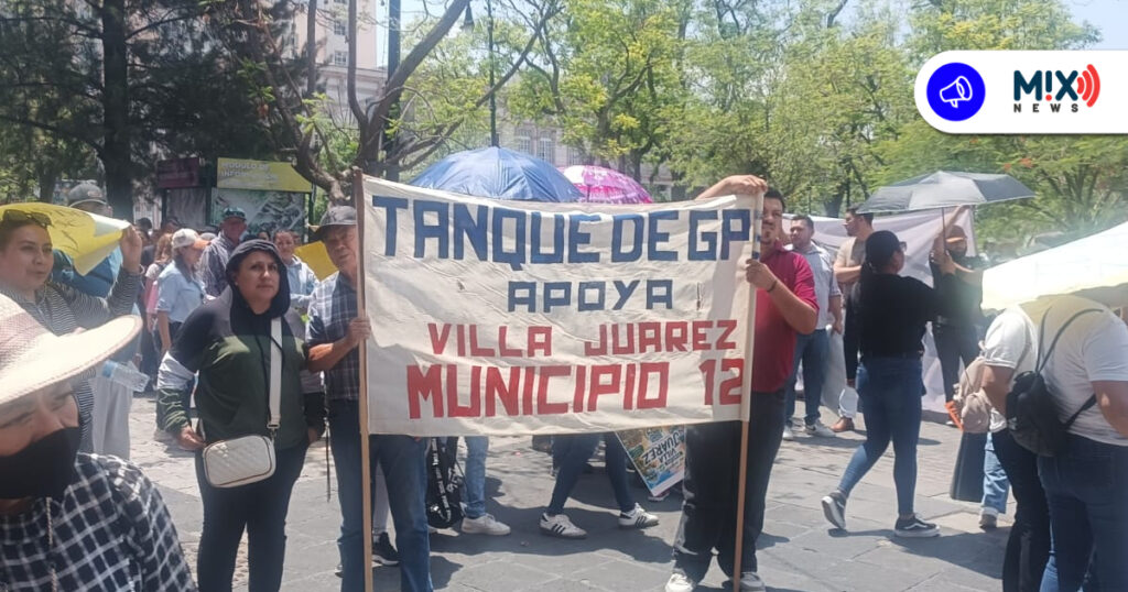 “Que no somos acarreados”: pobladores de Villa Juárez se manifestaron en el Congreso