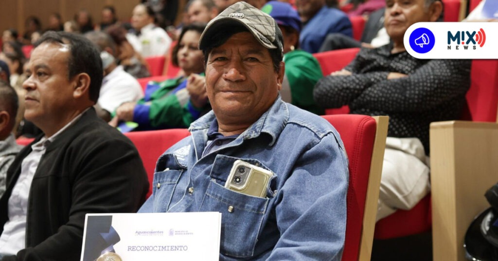 Reconocen a servidores públicos que hacen de Aguascalientes la mejor ciudad